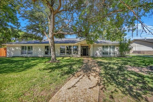 3204 Shell Ave, Midland, TX, 79705-8235 | Card Image