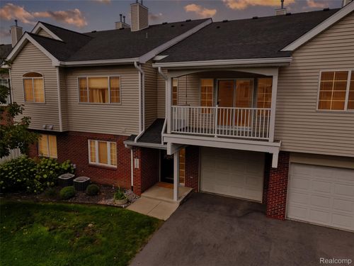 23006 Fairlane Blvd, Woodhaven, MI, 48183-1688 | Card Image