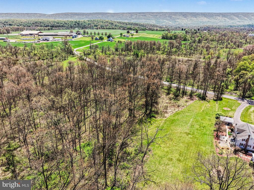 Land in MIFFLINTOWN 5