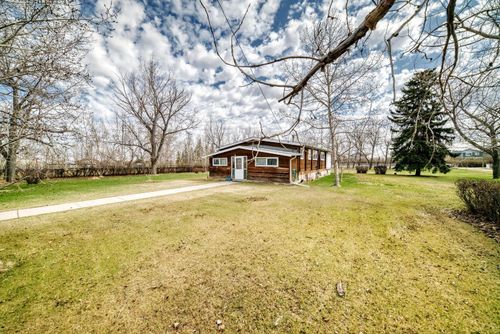 243195 Paradise Rd, Chestermere, AB, T1X0M9 | Card Image