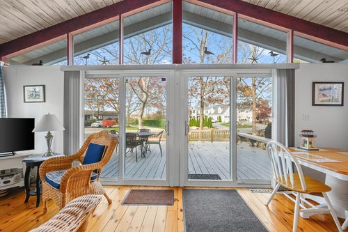 1 Cuttysark Rd, East Falmouth, MA, 02536-6804 | Card Image