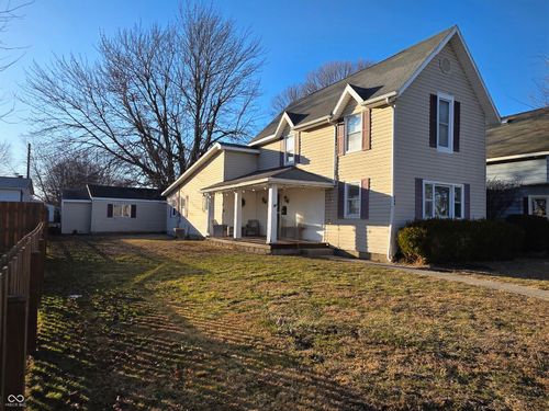 220 N 11th St, Elwood, IN, 46036-1555 | Card Image