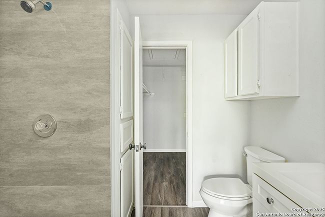 12215 - 12215 Stoney Xing, Townhouse with 3 bedrooms, 3 bathrooms and null parking in San Antonio TX | Image 14