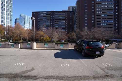 9 Hawthorne Pl Pkg 67, Boston, MA, 02114 | Card Image