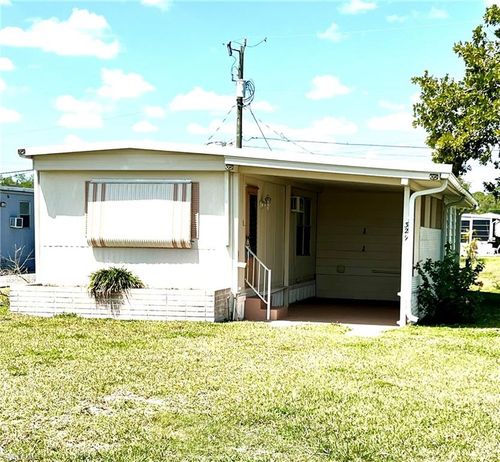 329 Lantern Ln, NORTH FORT MYERS, FL, 33917-6520 | Card Image