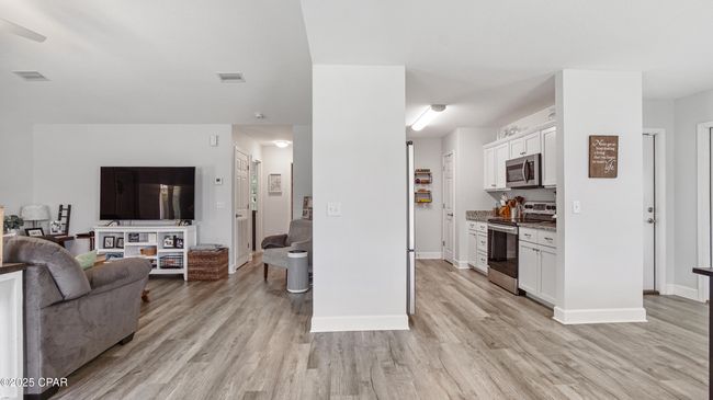 4761 Rill Loop, House other with 3 bedrooms, 2 bathrooms and null parking in Marianna FL | Image 6