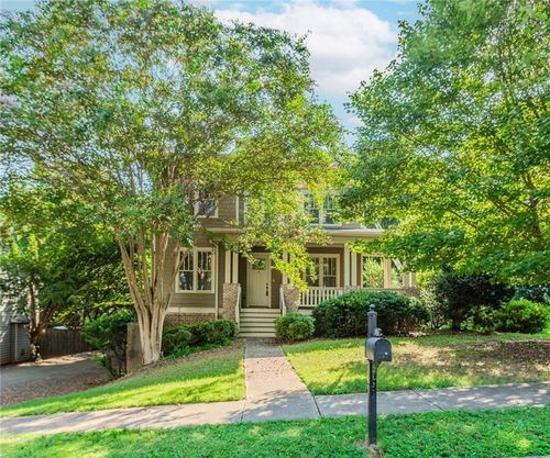 831 Milam Cir, Clarkston, GA, 30021-1042 | Card Image