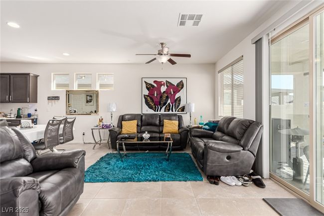 5633 Alitak Bay St, House other with 4 bedrooms, 3 bathrooms and null parking in North Las Vegas NV | Image 12