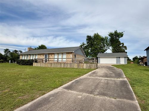 337 W Cattle Dr, Onalaska, TX, 77360 | Card Image