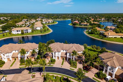 202-8065 Players Cove Dr, NAPLES, FL, 34113-3369 | Card Image