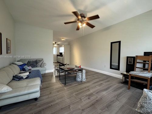 apt-18-75 Washington Ave, Miami Beach, FL, 33139-7358 | Card Image