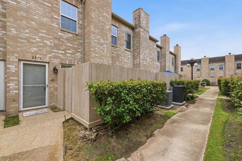 2978 Holly Hall St, Houston, TX, 77054-4161 | Card Image