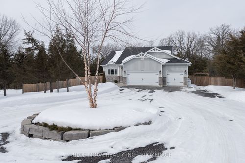 36 Riverwood Cove, Yarker, ON, K0K3N0 | Card Image