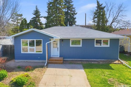 3 Rutter Crescent, Saskatoon, SK, S7H3B6 | Card Image