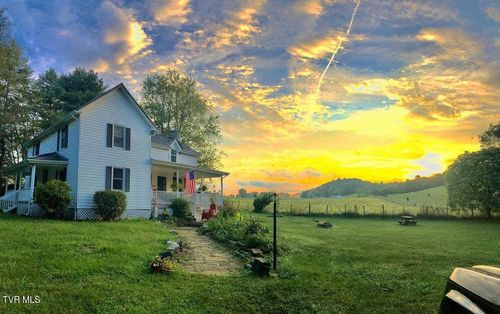 20217 Shadowood Cir, Meadowview, VA, 24361-2003 | Card Image