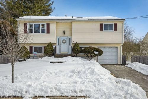 6 Herbert Ln, Hackettstown, NJ, 07840-2504 | Card Image