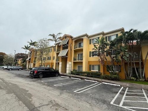 apt-111-7200 Nw 114th Ave, Doral, FL, 33178-5558 | Card Image