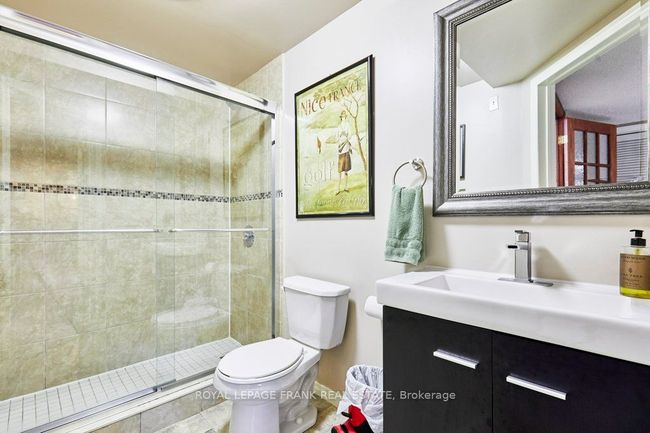 1819 Edenwood Dr, House other with 5 bedrooms, 3 bathrooms and 2 parking in Oshawa ON | Image 33