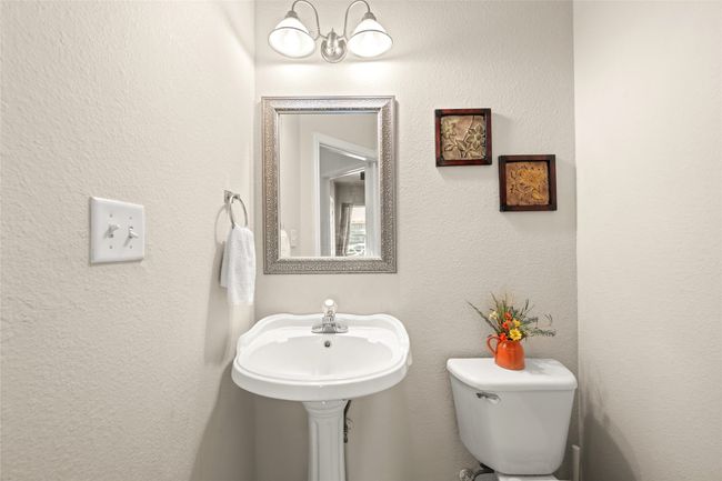 Half Bath | Image 18