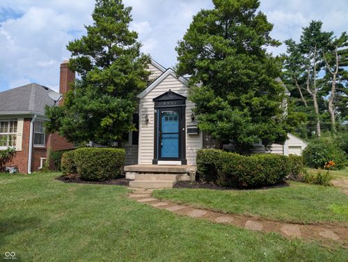 5743 Kingsley Dr, Indianapolis, IN, 46220-2710 | Card Image