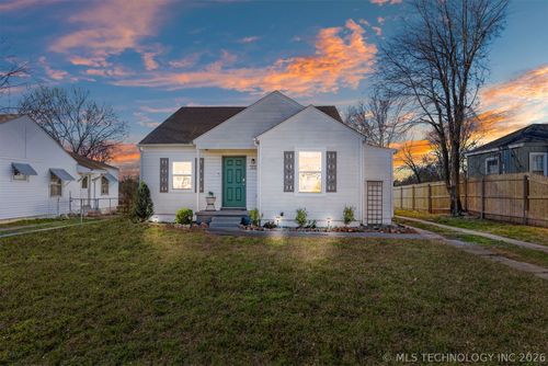 3818 22nd St, Tulsa, OK, 74114-1939 | Card Image