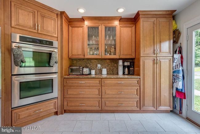 279 Apache Dr, House other with 4 bedrooms, 3 bathrooms and null parking in Shickshinny PA | Image 6