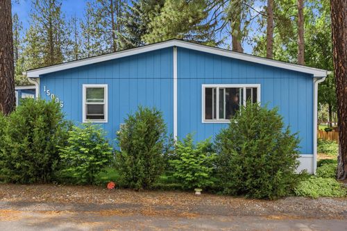 15005 N Shenandoah Forest Ln, Mead, WA, 99021-9682 | Card Image