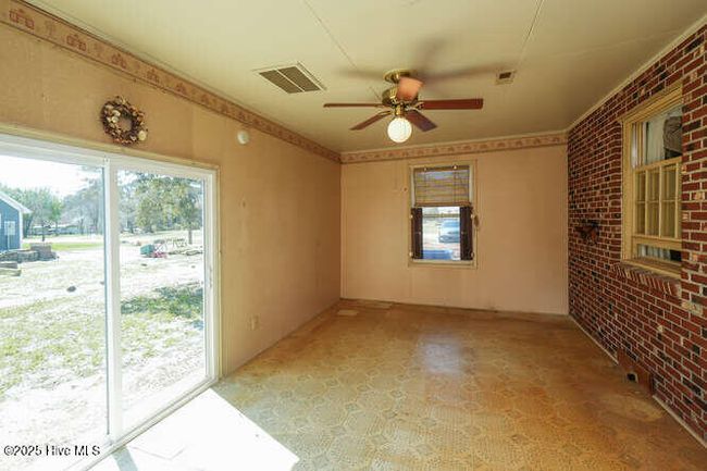 161 Willetts Dr, House other with 3 bedrooms, 2 bathrooms and 1 parking in Boiling Spring Lakes NC | Image 20