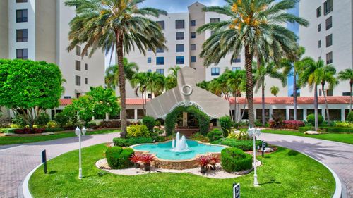 802-7235 Promenade Dr, Boca Raton, FL, 33433-6915 | Card Image