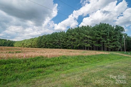 33-00 Hill Gates Trl, Cherryville, NC, 28021 | Card Image