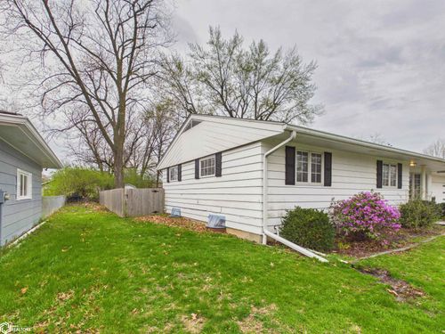 108 Deppe Ln, Ottumwa, IA, 52501-1218 | Card Image