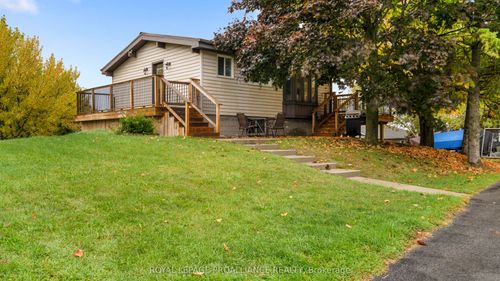 96 Bayview Dr, Napanee, ON, K7R3K8 | Card Image