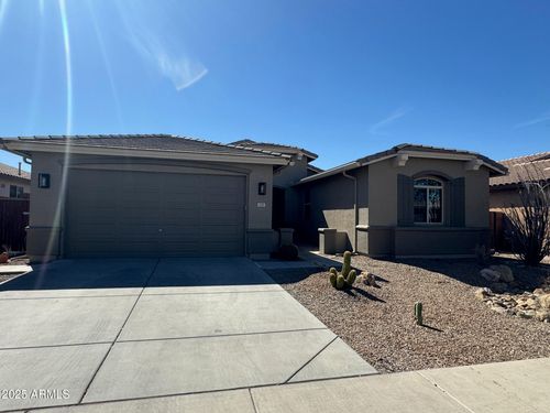 135 W Yellow Wood Ave, San Tan Valley, AZ, 85140-6656 | Card Image