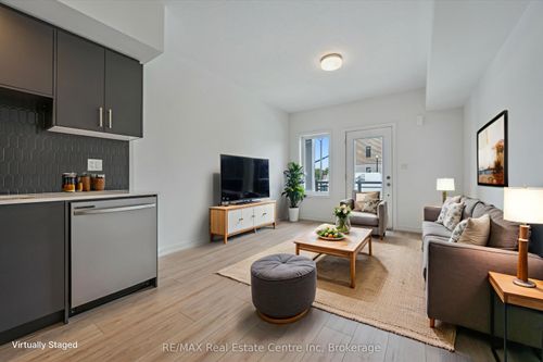 6-940 St David St N, Fergus, ON, N1M2W3 | Card Image