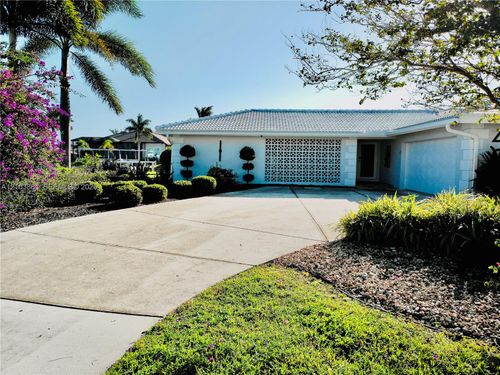 48 Hibiscus Dr, PUNTA GORDA, FL, 33950-5035 | Card Image