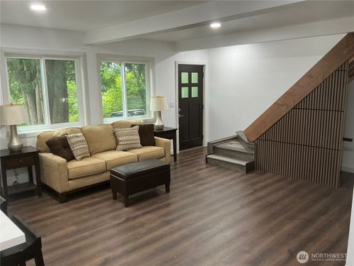 822 E Herron Blvd Nw, Lakebay, WA, 98349-8208 | Card Image