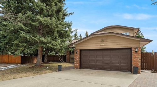504 Suntree Pl, Okotoks, AB, T1S1B9 | Card Image