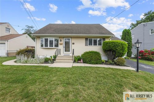 16 Tappan Ave, Trenton, NJ, 08690-1626 | Card Image