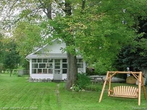 1812 Luneta Ct, Commerce Township, MI, 48382-1860 | Card Image