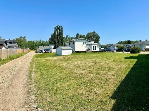 17 Steward Dr, Whitecourt, AB, T7S1R1 | Card Image