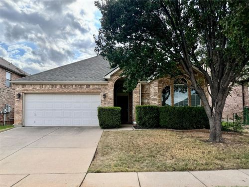 2836 Thorncreek Ln, Fort Worth, TX, 76177-2121 | Card Image