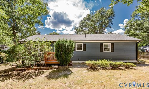 2 Hillcrest Dr, Stafford, VA, 22556-1249 | Card Image