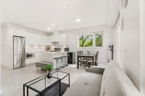 206-2688 Duke St, Vancouver, BC, V5R4S9 | Card Image