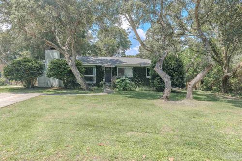 4 Cadiz St, Gulf Breeze, FL, 32561-4006 | Card Image