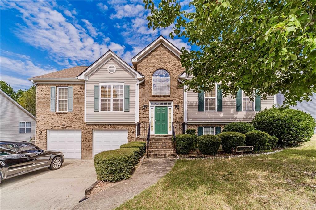 Bramlett Forest Trl, Lawrenceville, GA 30045