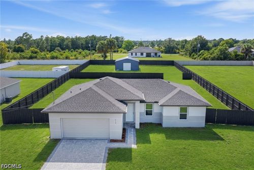 519 Monroe Ave, Lehigh Acres, FL, 33972-4619 | Card Image