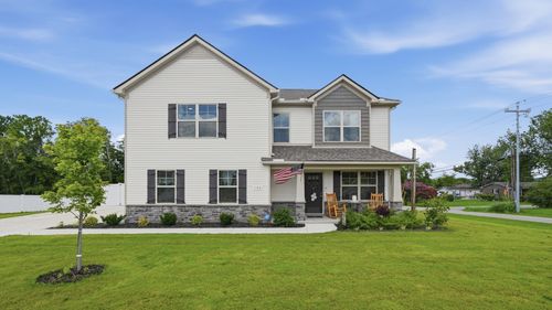100 Chevelle Ct, Shelbyville, TN, 37160-1518 | Card Image