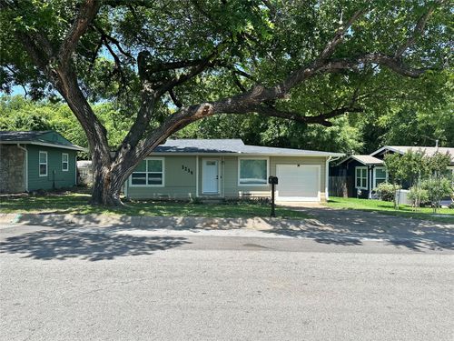 1234 S Brazos St, Weatherford, TX, 76086-5519 | Card Image