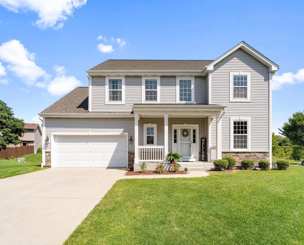 Cecily Dr, Oak Creek, WI 53154