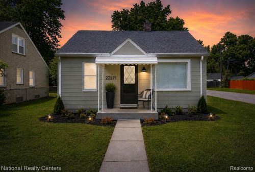 22591 Tulane Ave, Farmington Hills, MI, 48336-3656 | Card Image